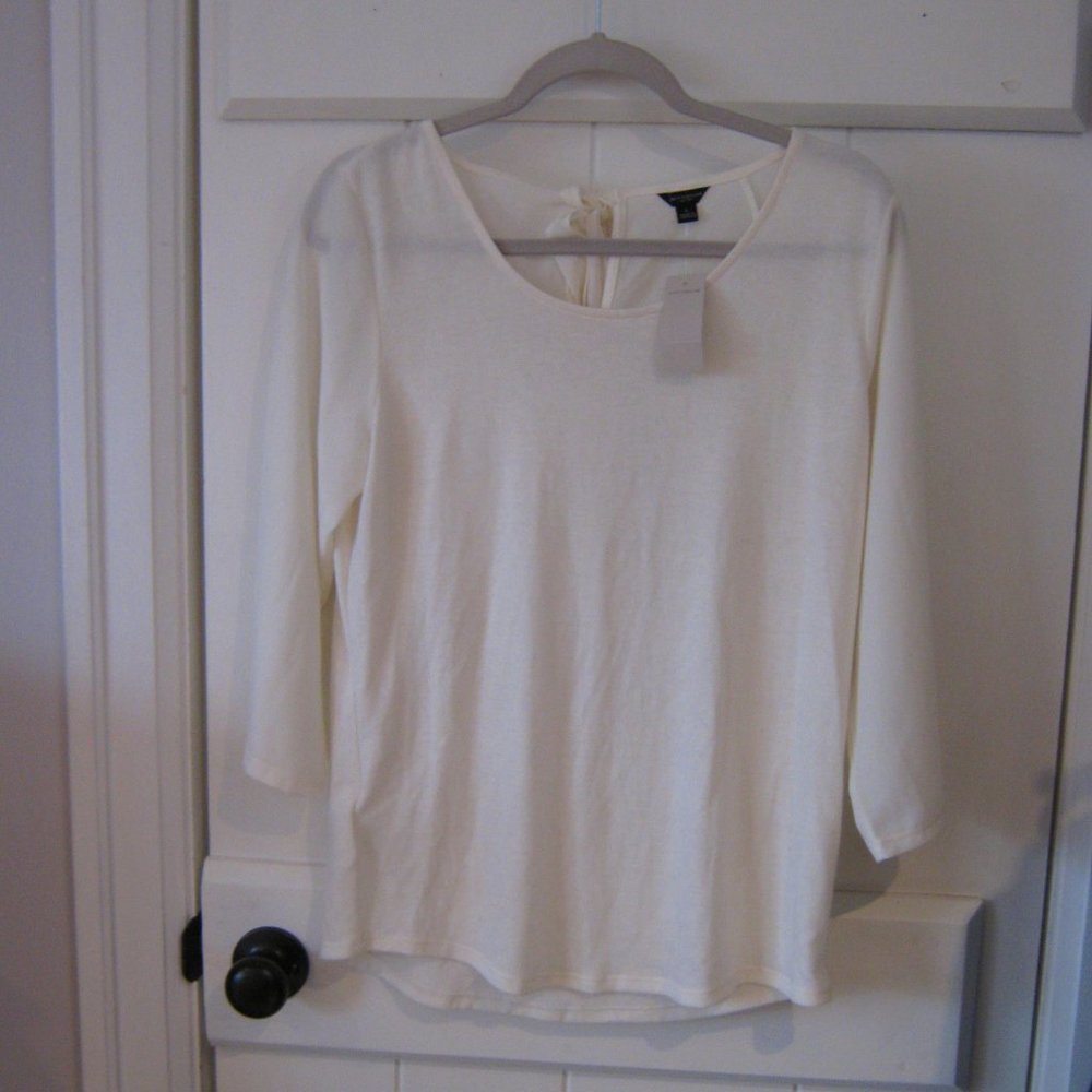 NWT Ann Taylor Off-White Top